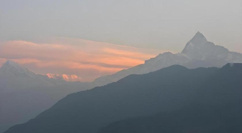 Hananoie - A Permaculture Resort Pokhara Buitenkant foto